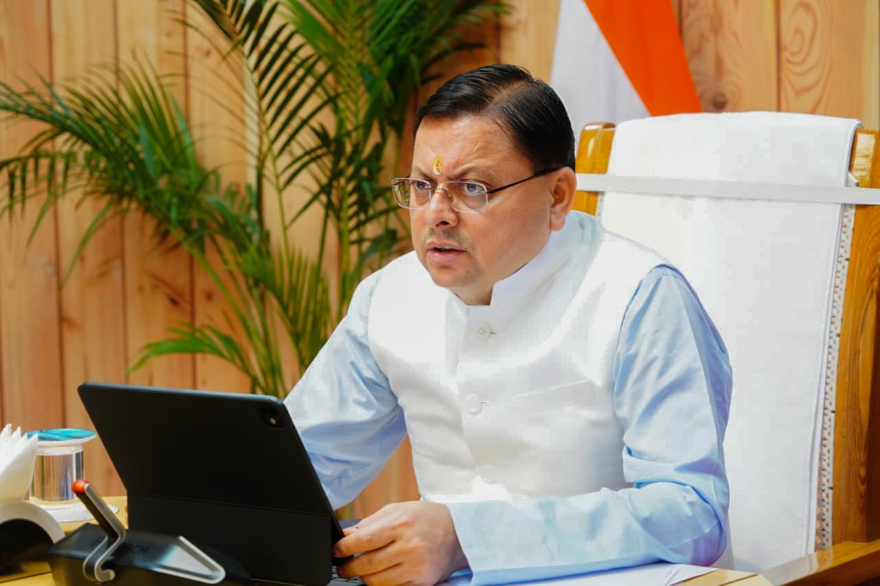 आपदा प्रबंधन, कानून व्यवस्था और जनसुविधाओं पर विशेष ध्यान दिया जाएः सीएम