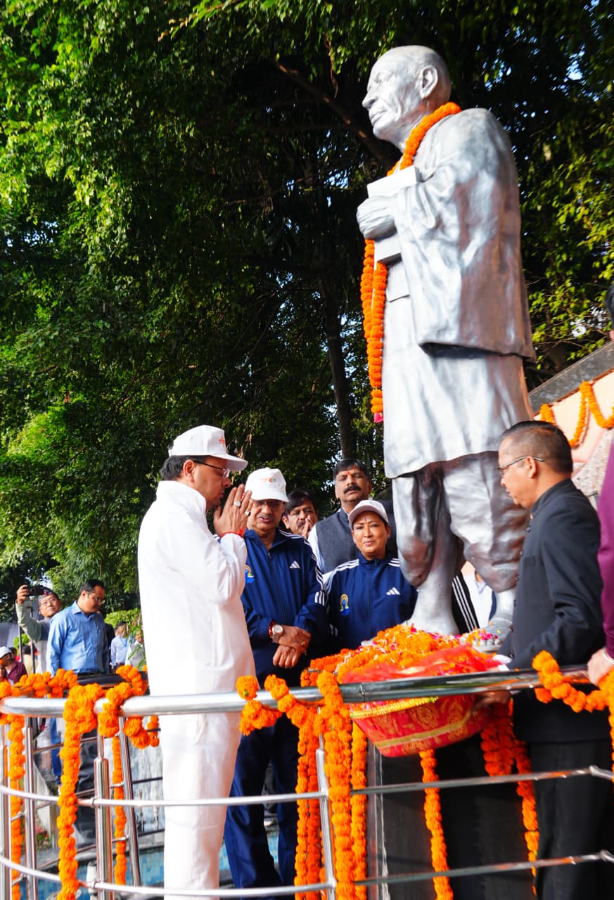 सरदार पटेल का सम्पूर्ण जीवन देश की एकता और अखंडता को समर्पित था: धामी